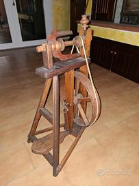 Vecchio arcolaio filatoio