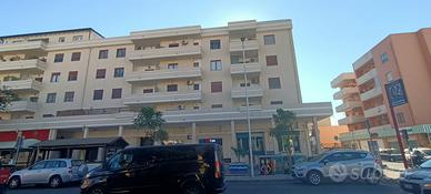 Appartamento in Viale Colombo - Quartu Sant'Elena