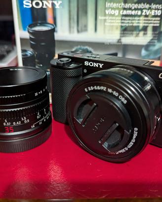 Sony ZV E10 + 35mm f1.4 (Come nuova)