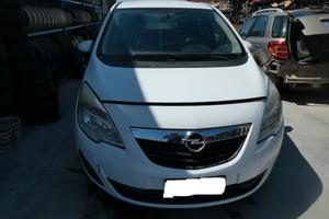 Ricambi usati per OPEL MERIVA 1.3 CDTI 2010