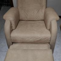 Grande poltrona di alta qualità con 2 funzionii