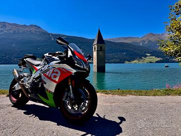 Aprilia RSV4 RF 2018