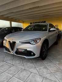 Alfa Romeo Stelvio 2.2 Turbodiesel 190 CV AT8 Q4 T