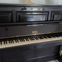 Pianoforte verticale