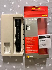 Torcia a led peli 2360