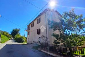 CASA INDIPENDENTE A GUBBIO