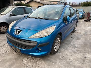 Ricambi usati per Peugeot 207 1.4 B del 2007 KFV