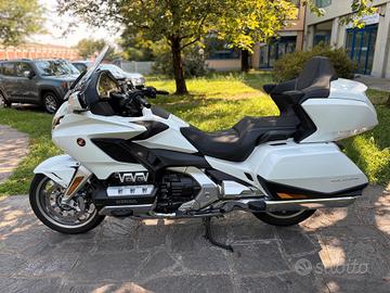 Honda GL 1800 TOUR DCT AIRBAG