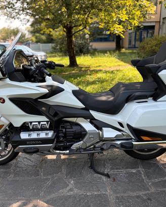 Honda GL 1800 TOUR DCT AIRBAG