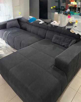 Divano ( come nuovo )