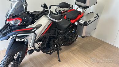 Trk702 super accessoriata