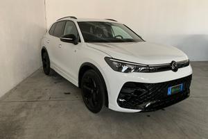 Volkswagen Tiguan R-Line eTSI GARANZIA UFFICIALE 2