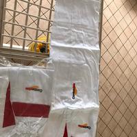 Pantaloni da pittore e camici da lavoro