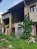rustico-con-fienile