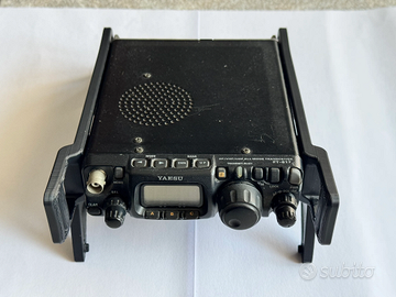 Stand Inclinato per Yaesu FT-817 / FT-818