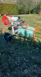 Motopompa  irroratrice agricola completa.