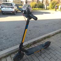 Monopattino elettrico tipo Xiaomi M365 – funzionan