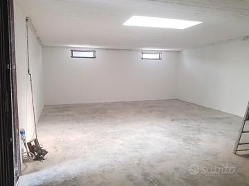 MAGAZZINO - Garage quadruplo 60mq - Dalmine centro