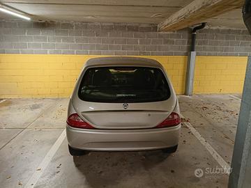 lancia y per neopatentati 
