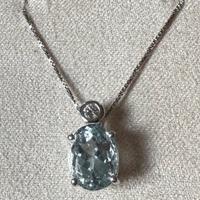 COLLANA ORO 18kt. DIAMANTI ED ACQUAMARINA OVALE