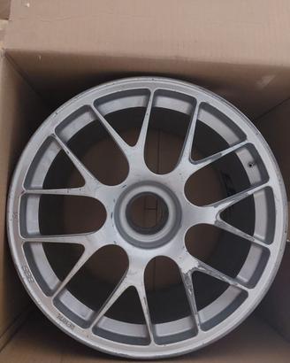 Cerchi BBS Monodado Center Lock - RE1073 / RE1074