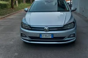 Volkswagen polo 1.0 TGl 5 P Highline 