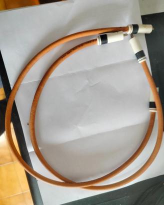 cavi  Van den Hul the first