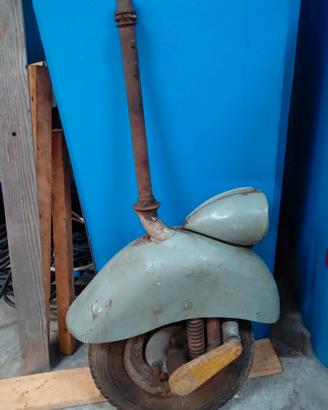 vespa 125 faro basso 