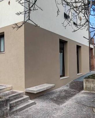 Immobile di 125 m² con 2 locali a Chiuppano