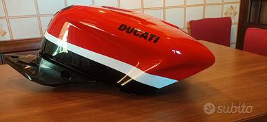 Serbatoio Ducati 848