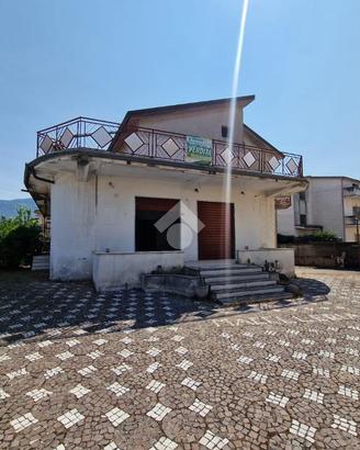VILLA SINGOLA A SANT'AGATA DE' GOTI