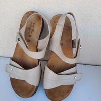 Sandale donna in pelle color sabbia