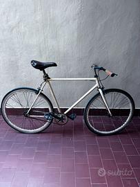 Bici a scatto fisso