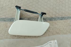 TAPPO LAVAFARO ANTERIORE SX A1568850922 9650 MERCE