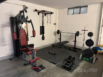 Palestra completa con atrezzo multifunzione