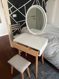 Tavolo trucco con specchio e luce LED + sgabello