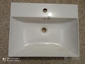 Lavello bagno