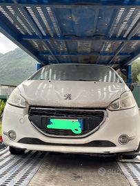 RICAMBI USATI AUTO PEUGEOT 208 Serie HMZ (EB2F) Bi