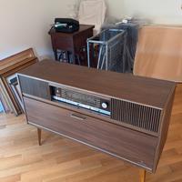 MOBILE RADIO GIRADISCHI GRUNDIG ANNI ’70