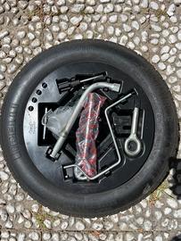 Ruota di scorta lancia ypsilon e accessori