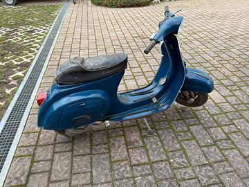 Vespa 50 R del 1977