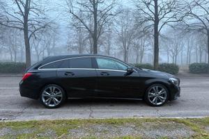 Mercedes benz cla 180d 