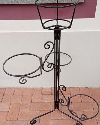 Portavasi in ferro nero