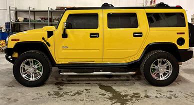 HUMMER H2