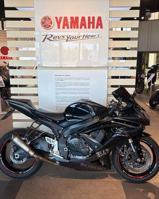 SUZUKI GSX R 600 (2011)