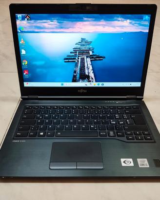 FUJITSU LIFEBOOK U7410 8GB SSD 256GB i5-10210U
