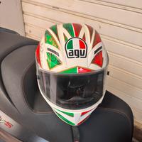 Casco AGV