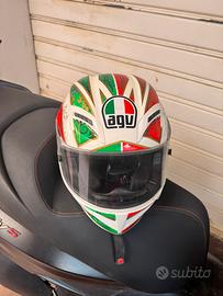 Casco AGV