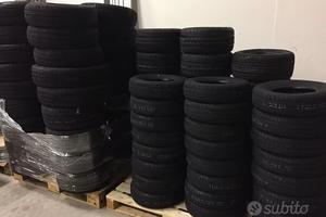 Pneumatici per ruote rimorchio trasporto barca