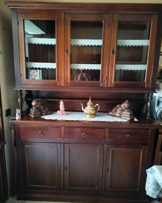 Credenza